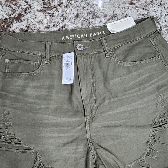 American Eagle Highest Rise Mom Shorts Green Size 14 - Picture 5 of 6